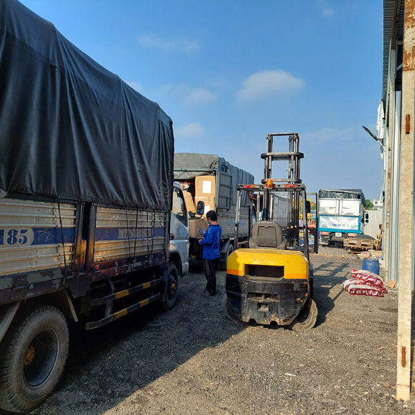 Gửi hàng vận chuyển chành nhà xe Hà Tĩnh giao phát ship Yên Bái