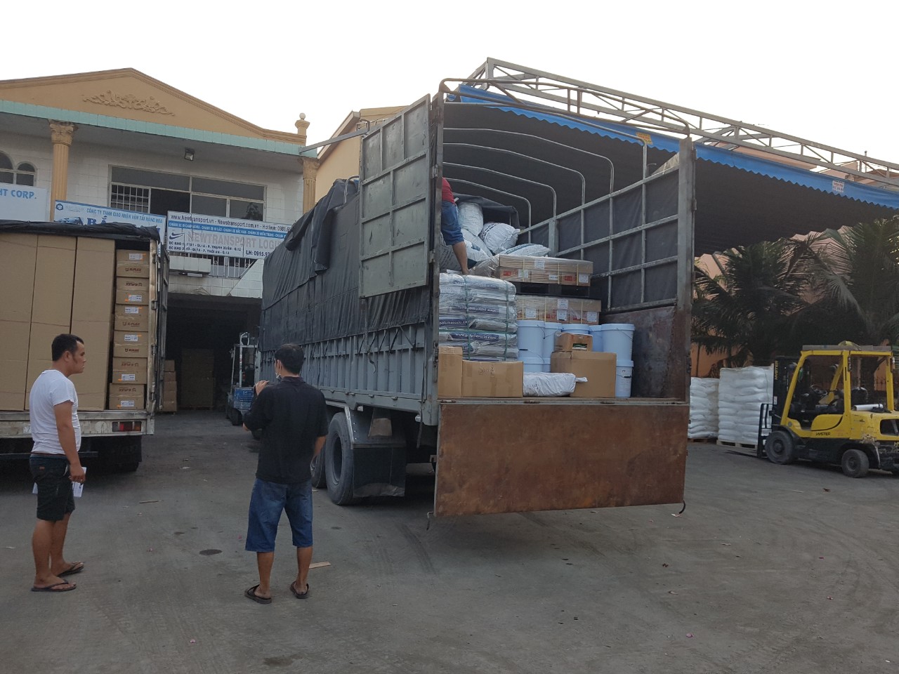 Gửi hàng vận chuyển giao phát ship Cao Bằng đi Hà Tĩnh Chành nhà xe (1)