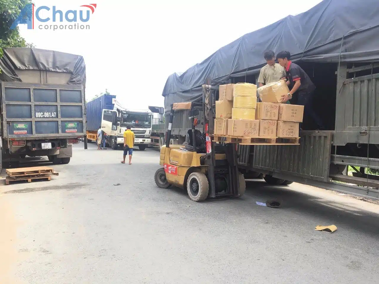 Gửi hàng vận chuyển Thủ Dầu Một Bình Dương giao phát ship đi Yên Bái Chành nhà xe (2)