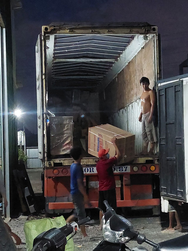 Hà Tĩnh gửi hàng vận chuyển giao phát ship đi Hồ Chí Minh chành nhà xe (1)