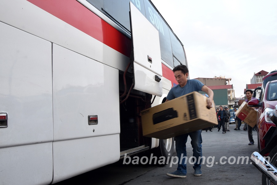 Gửi hàng chành nhà xe vận chuyển Quảng Ngãi giao phát ship đi Kon Tum (3)