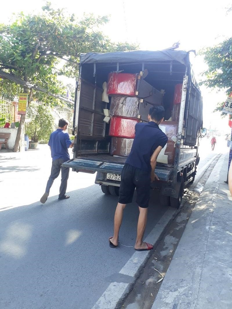 Gửi hàng giao phát ship vận chuyển Tuy Hòa Phú Yên chành nhà xe đi PleiKu Gia Lai (1)